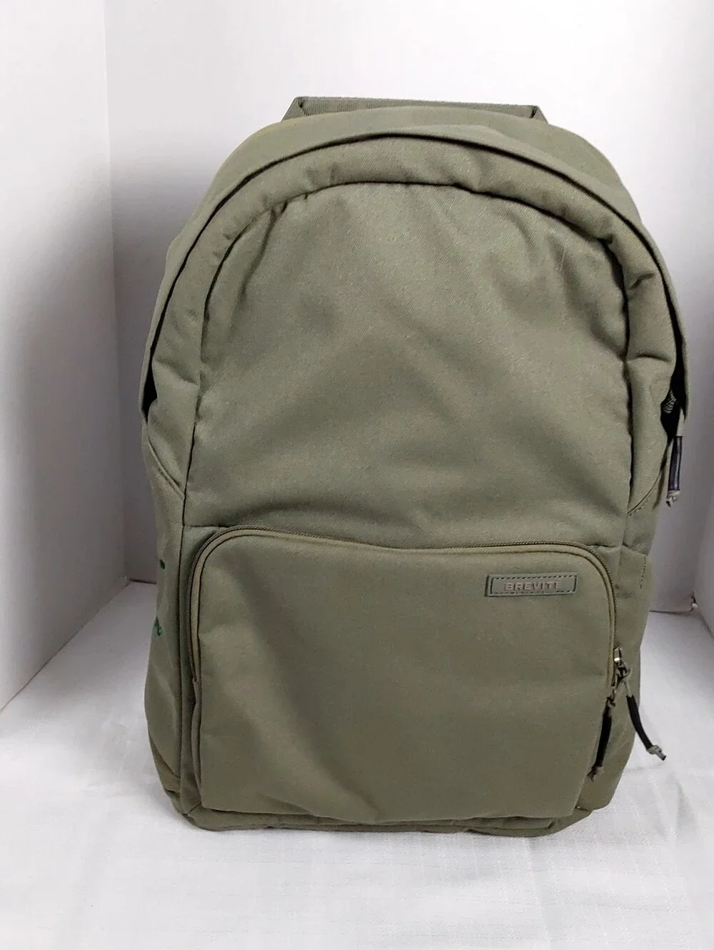 brevite everyday backpack